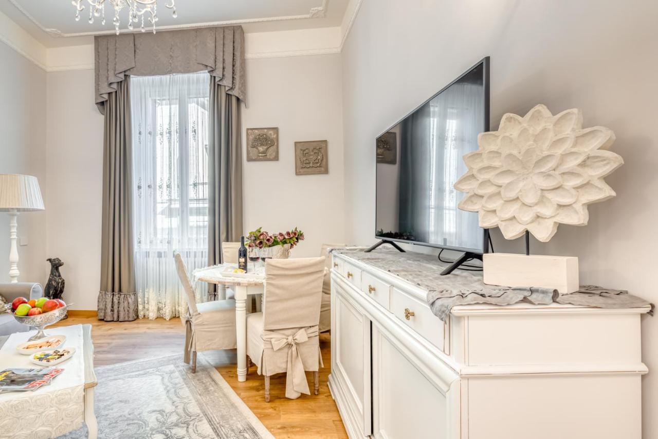 Luxury Stars In Rome - Andromeda apartment in Colosseum Extérieur photo