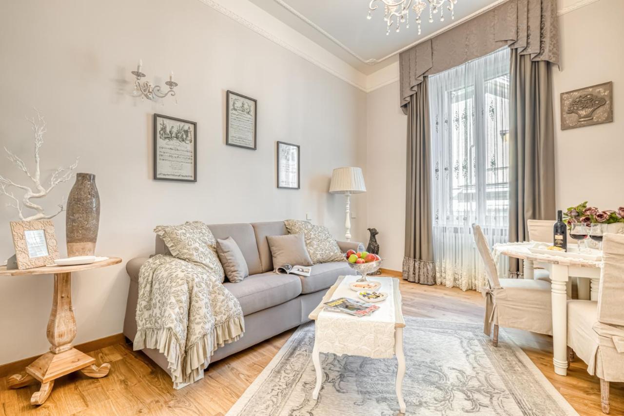 Luxury Stars In Rome - Andromeda apartment in Colosseum Extérieur photo